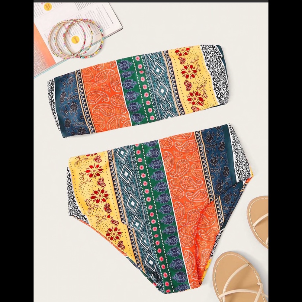 Multi color bikini